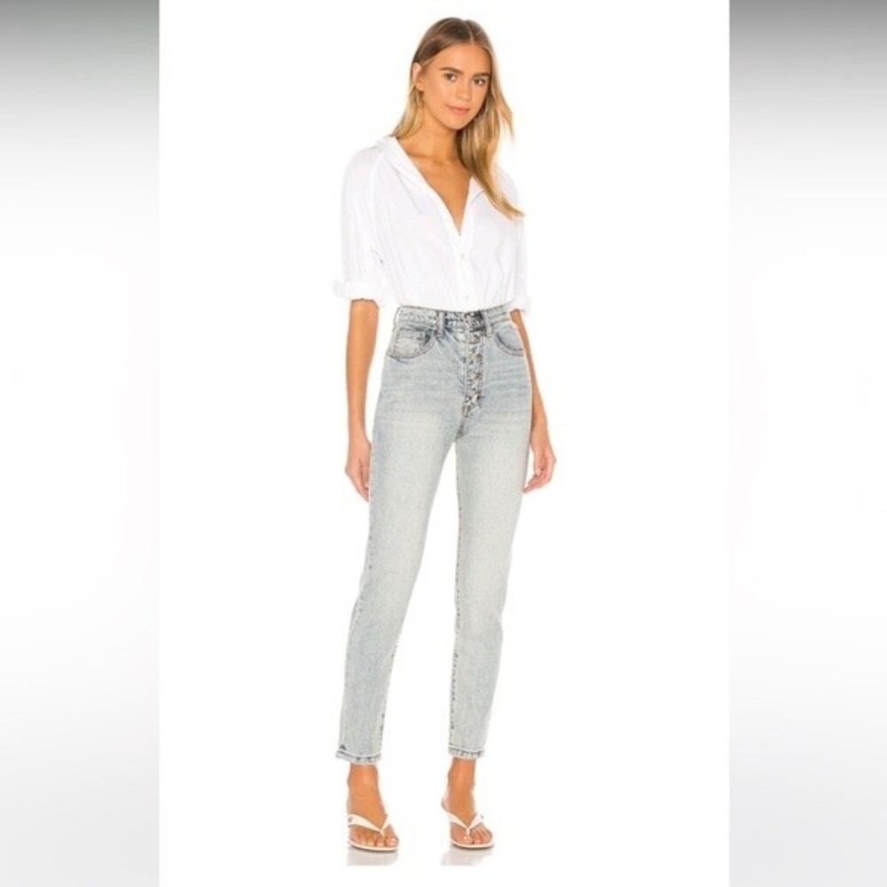NWT The Danielle High Rise Straight in Light Vintage
WeWoreWhat 29